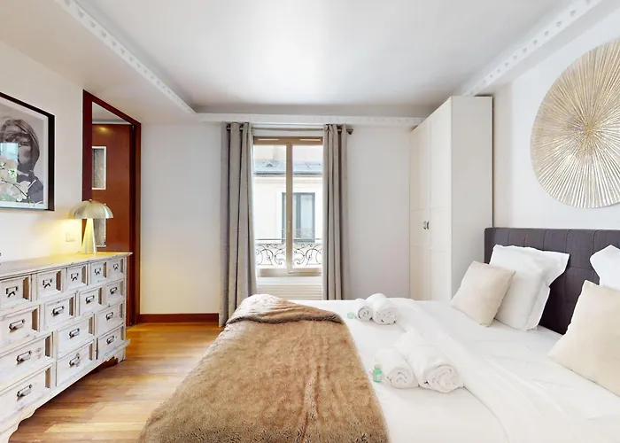 Avenue Montaigne - Prime Location Apartamento *